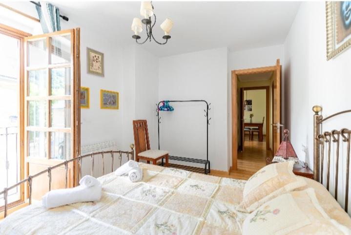 Apartamentos Bubal Pena Telera El Pueyo de Jaca Chambre photo