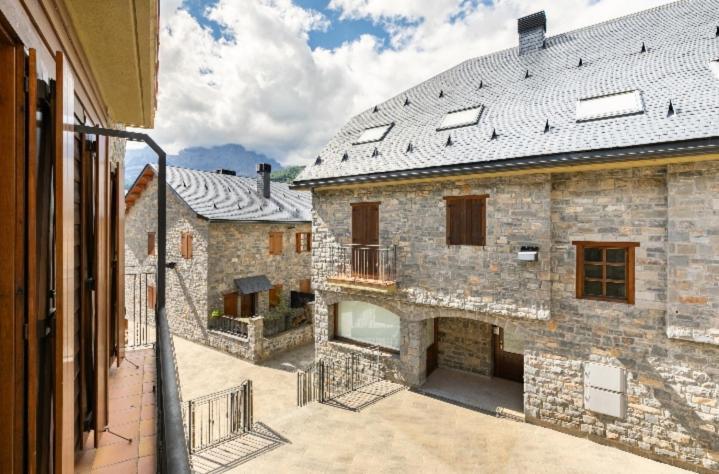 Apartamentos Bubal Pena Telera El Pueyo de Jaca Chambre photo